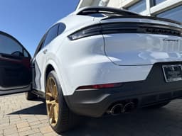 Extra Photo