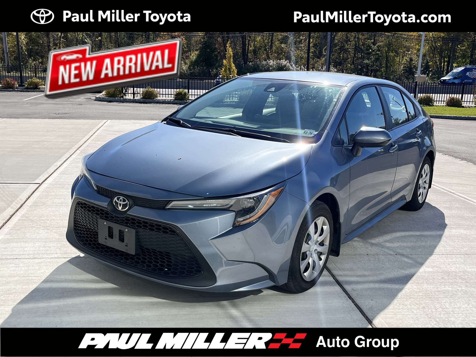 2022 Toyota Corolla LE — photo 1 of 6