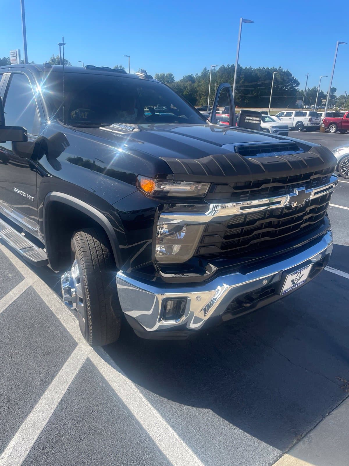 2026 Chevrolet Silverado 3500HD LT — photo 1 of 5