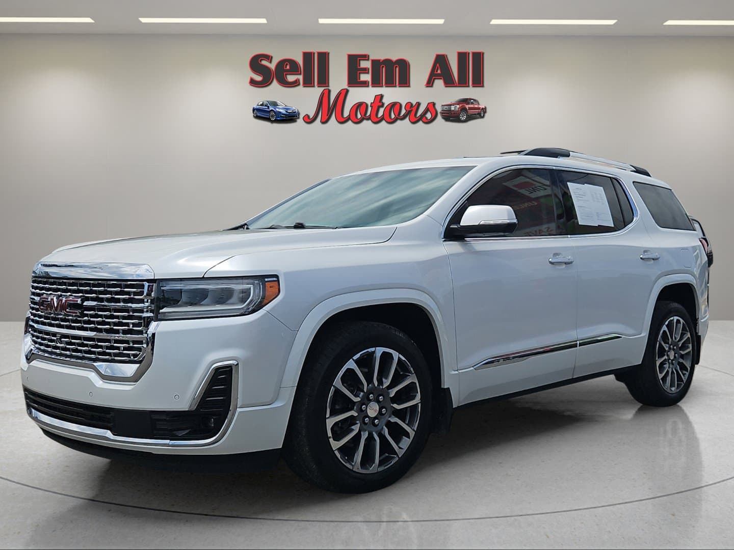 2021 GMC Acadia Denali — photo 1 of 23
