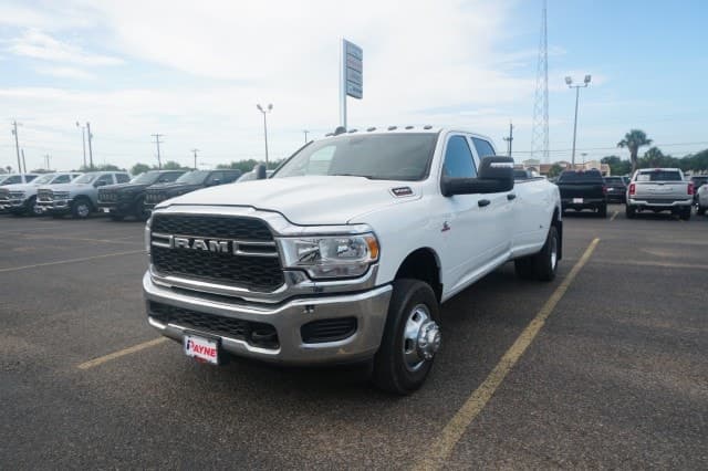 2024 RAM 3500 Tradesman — photo 1 of 32