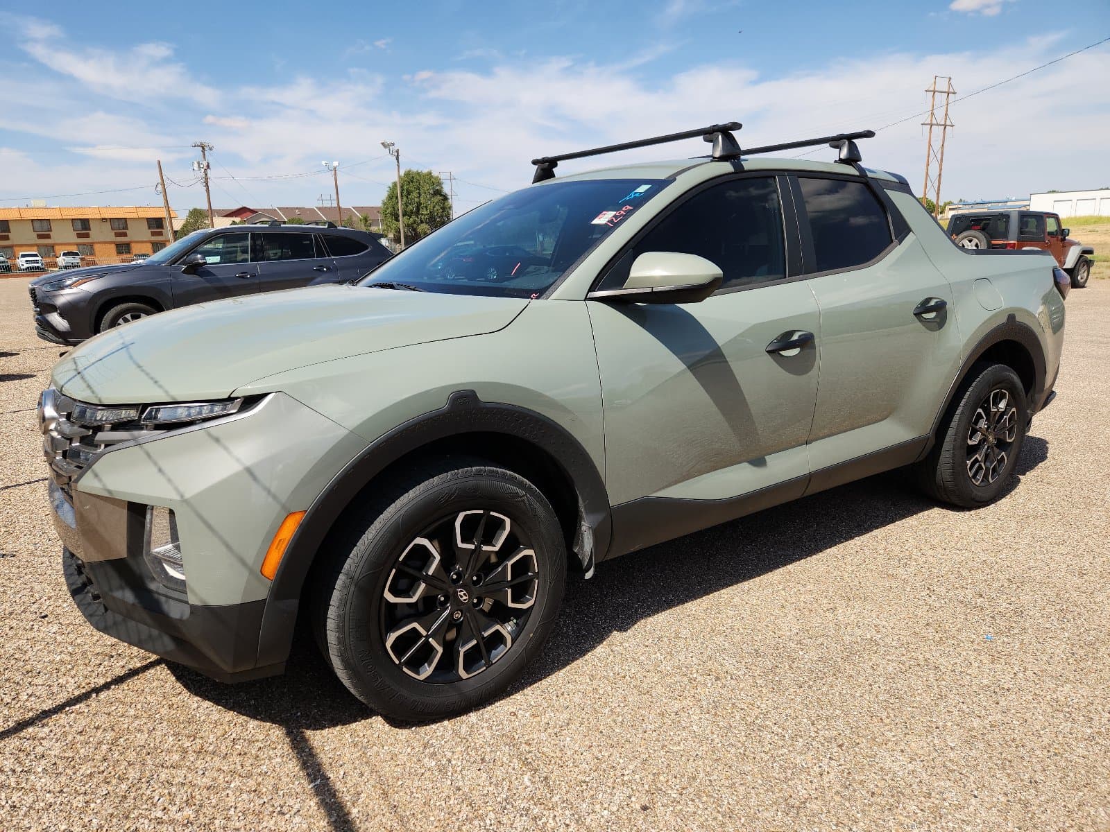 2022 Hyundai Santa Cruz SE — photo 1 of 5