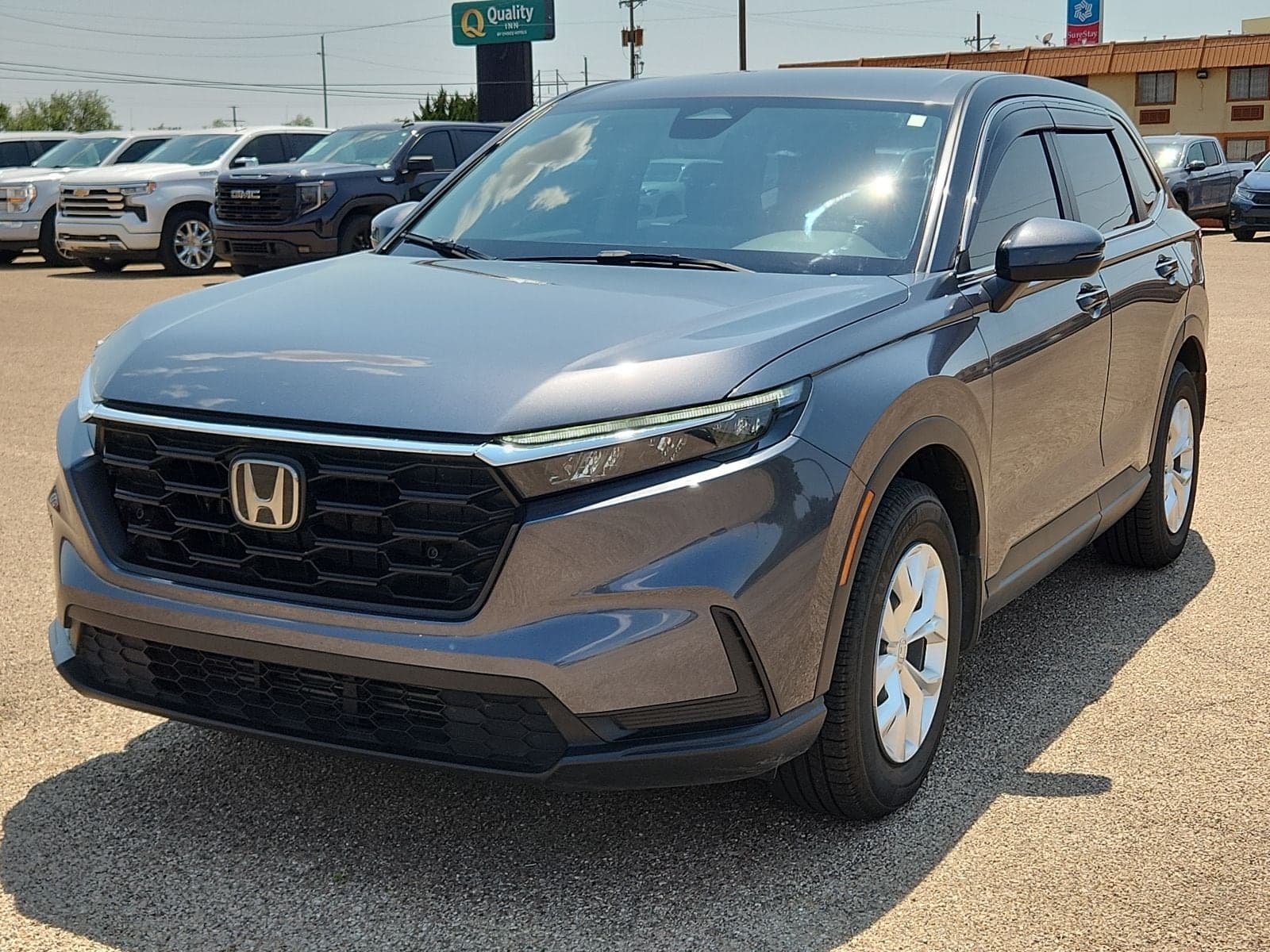 2024 Honda CR-V LX — photo 1 of 20
