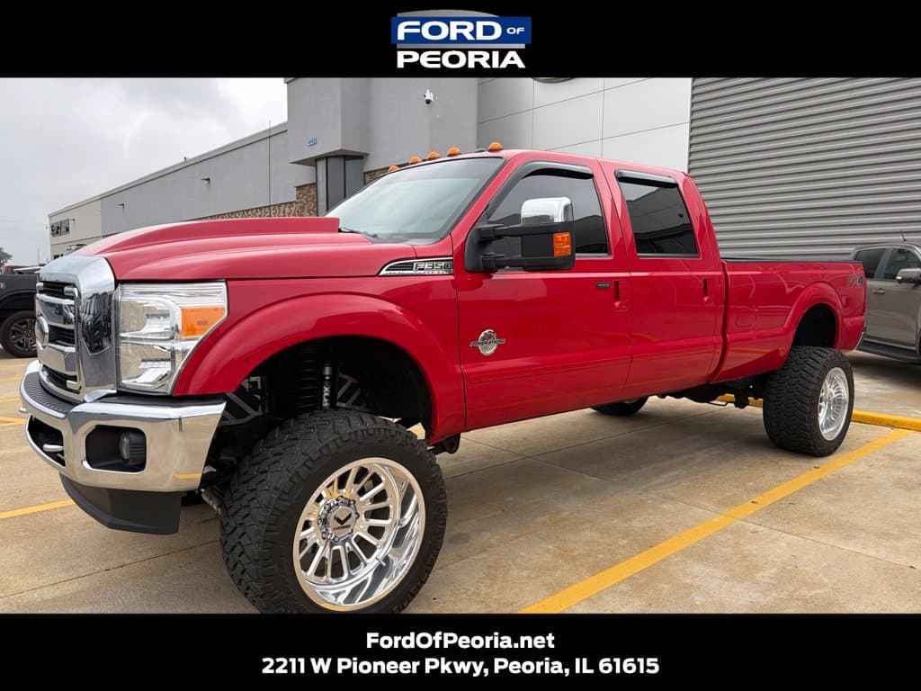 2015 Ford Super Duty F-350 SRW Lariat — photo 1 of 11