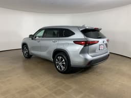 Extra Photo