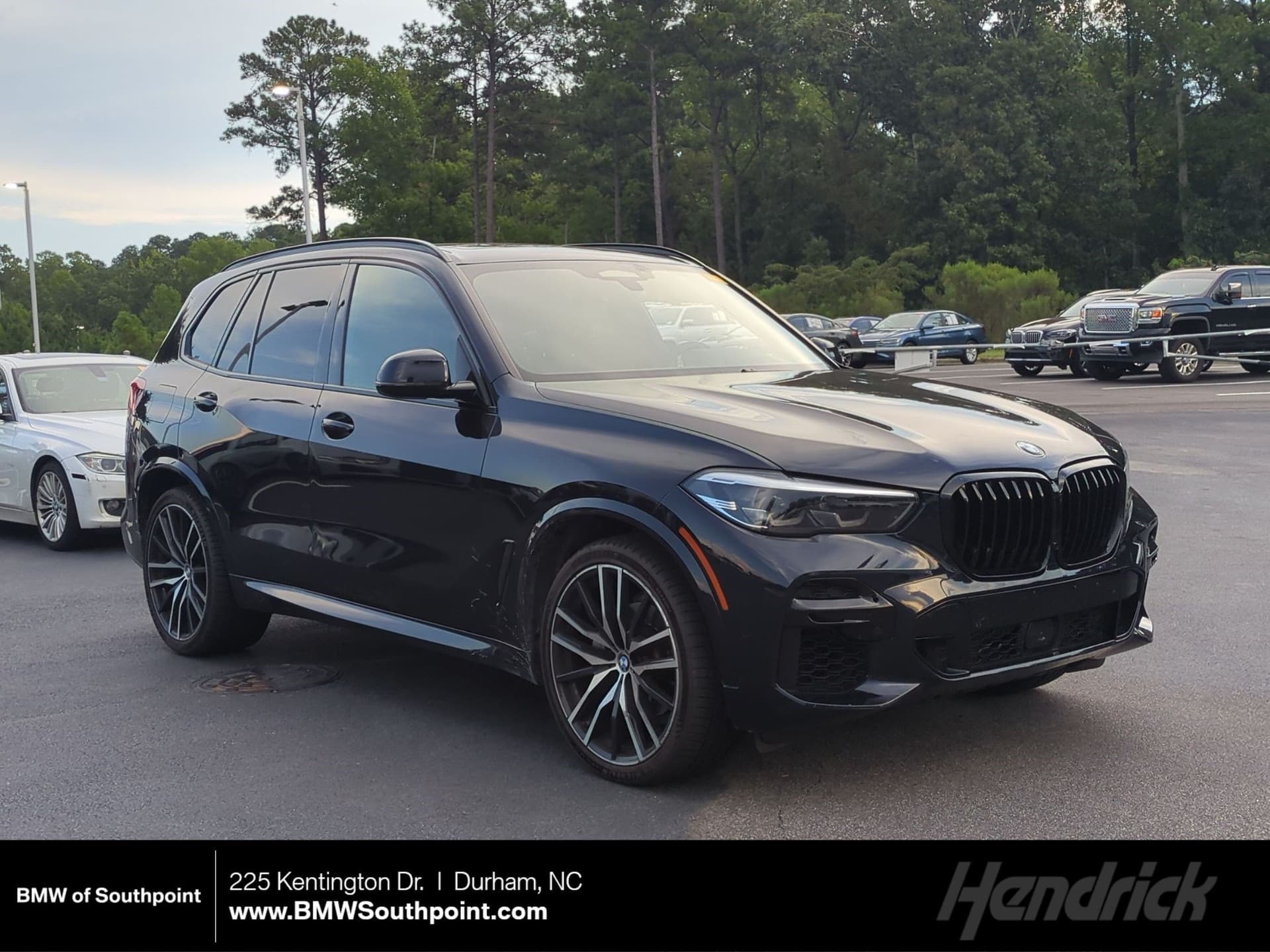 2022 BMW X5 xDrive40i — photo 1 of 35