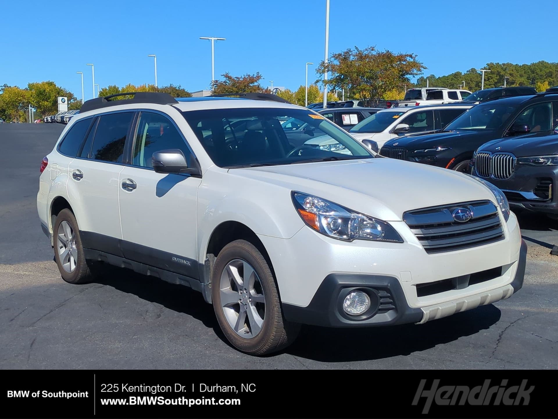 2013 Subaru Outback 2.5i Limited — photo 1 of 34