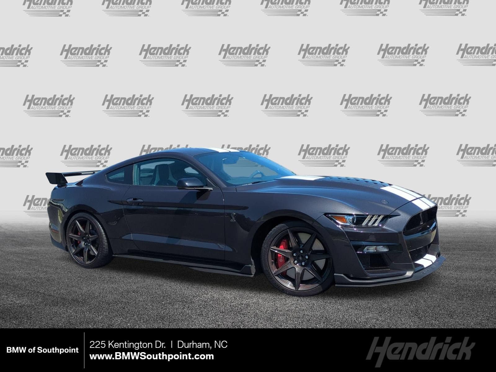 2022 Ford Mustang Shelby GT500 — photo 1 of 34