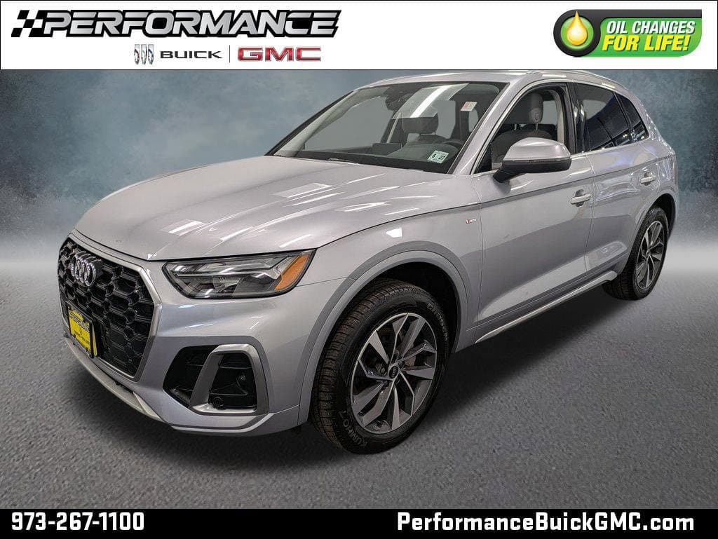 2022 Audi Q5 S line Premium Plus — photo 1 of 31