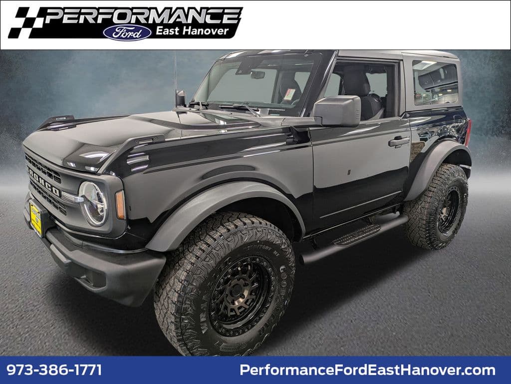 2022 Ford Bronco Outer Banks Advanced — photo 1 of 32