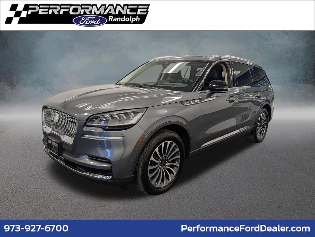 2023 Lincoln Aviator Reserve — photo 1 of 36