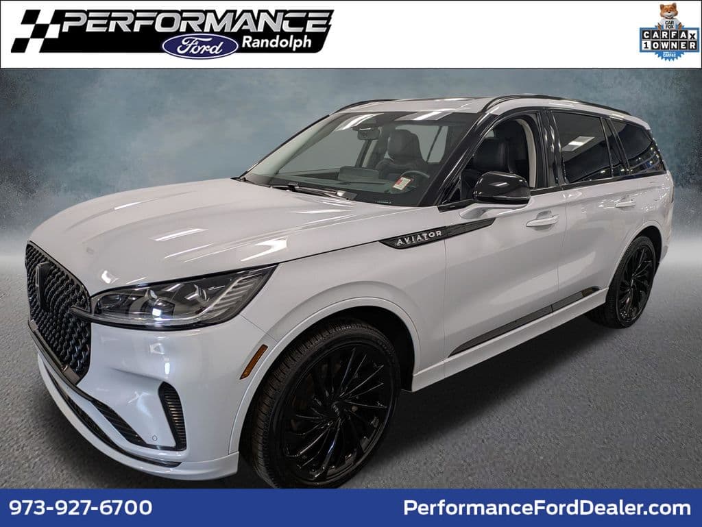 2025 Lincoln Aviator Reserve — photo 1 of 34