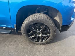 Extra Photo