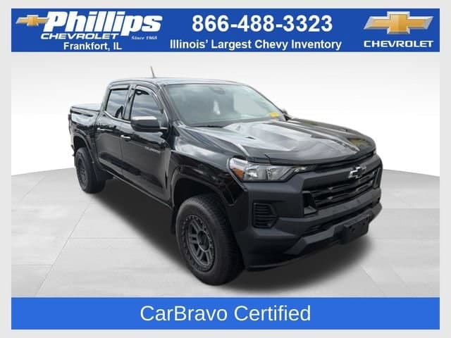 2024 Chevrolet Colorado 4WD Work Truck — photo 1 of 12