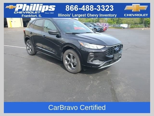2024 Ford Escape ST-Line — photo 1 of 11
