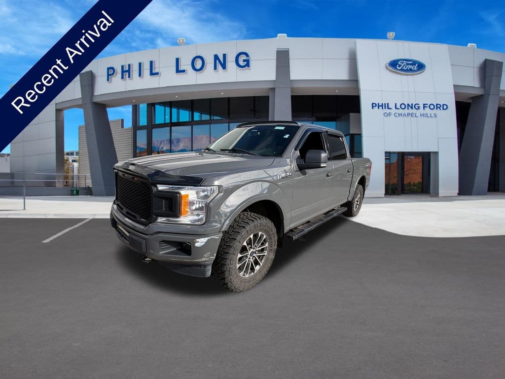 2018 Ford F-150 Base — photo 1 of 33