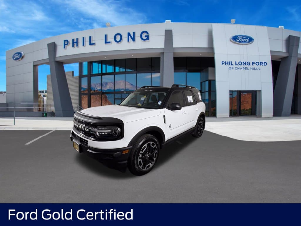 2024 Ford Bronco Sport Outer Banks — photo 1 of 44