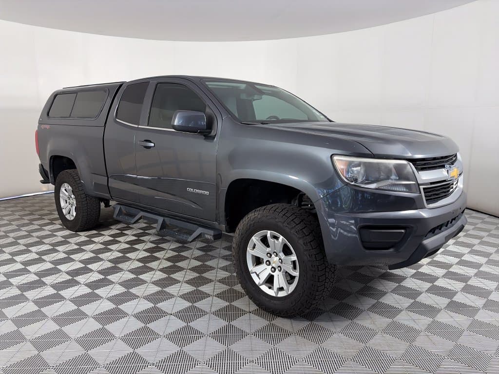 2016 Chevrolet Colorado Base — photo 1 of 24