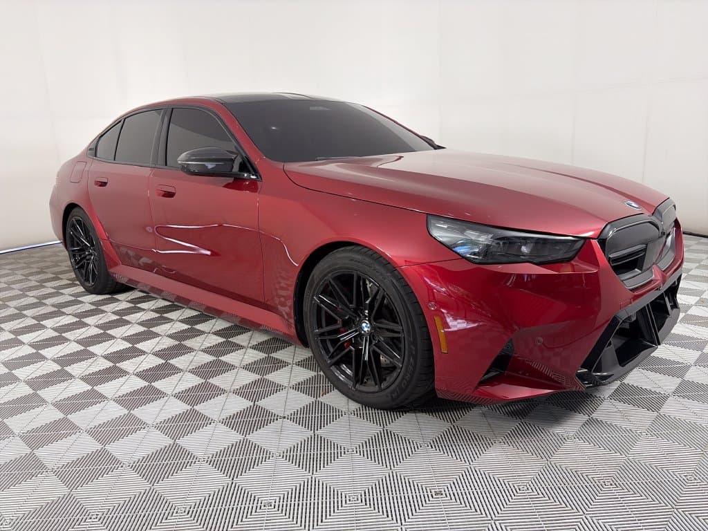 2025 BMW M5 Base — photo 1 of 30
