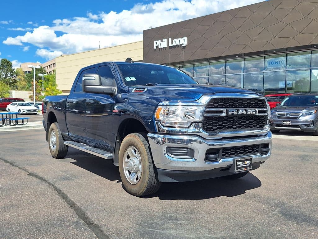 2024 RAM 3500 Tradesman — photo 1 of 32