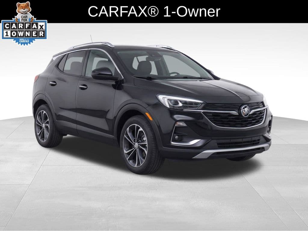 2022 Buick Encore GX Essence — photo 1 of 11
