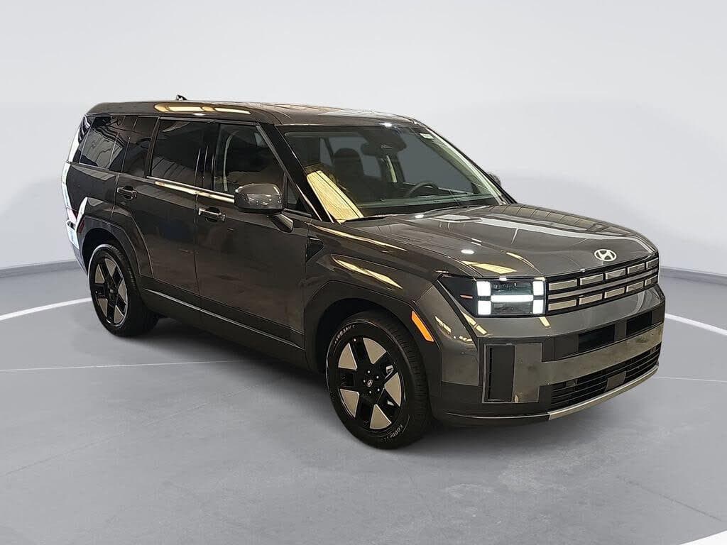 2026 Hyundai Santa Fe Hybrid SE — photo 1 of 32