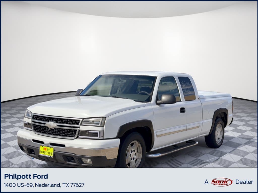 2007 Chevrolet Silverado 1500 Classic LT1 — photo 1 of 31