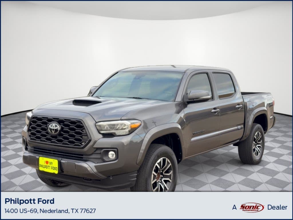 2021 Toyota Tacoma 2WD TRD Sport — photo 1 of 31