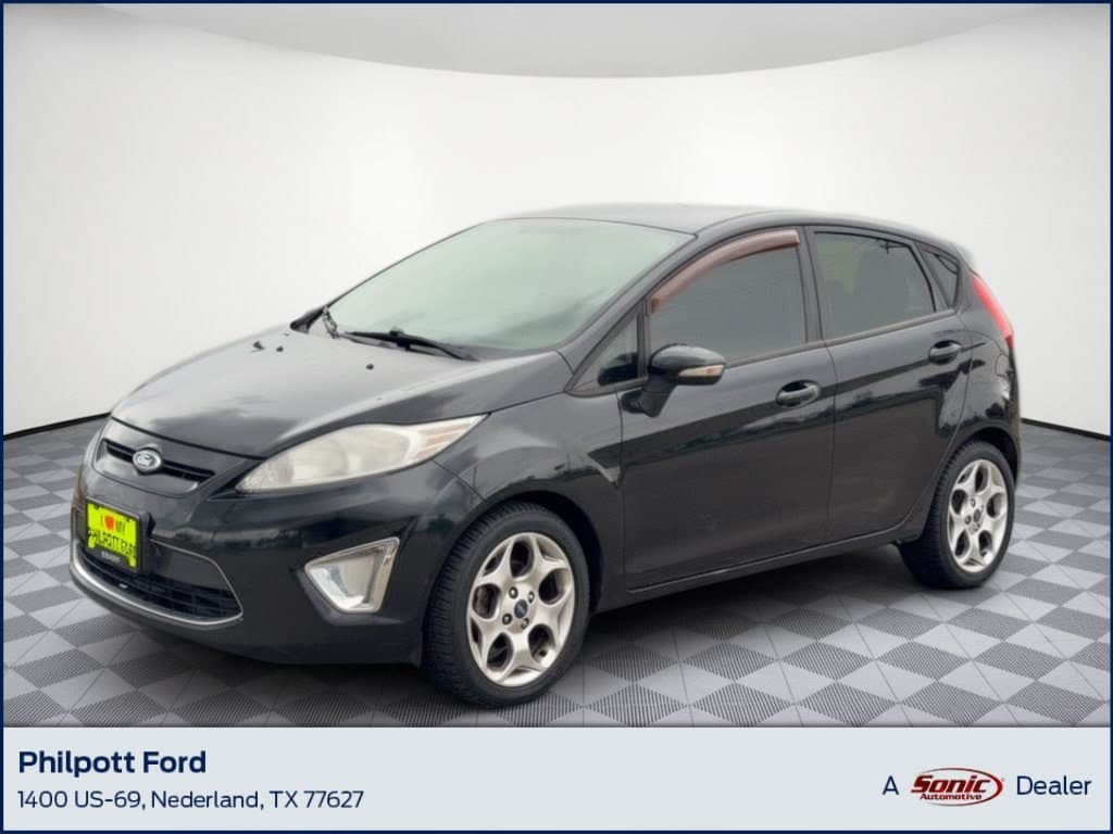 2012 Ford Fiesta SES — photo 1 of 31