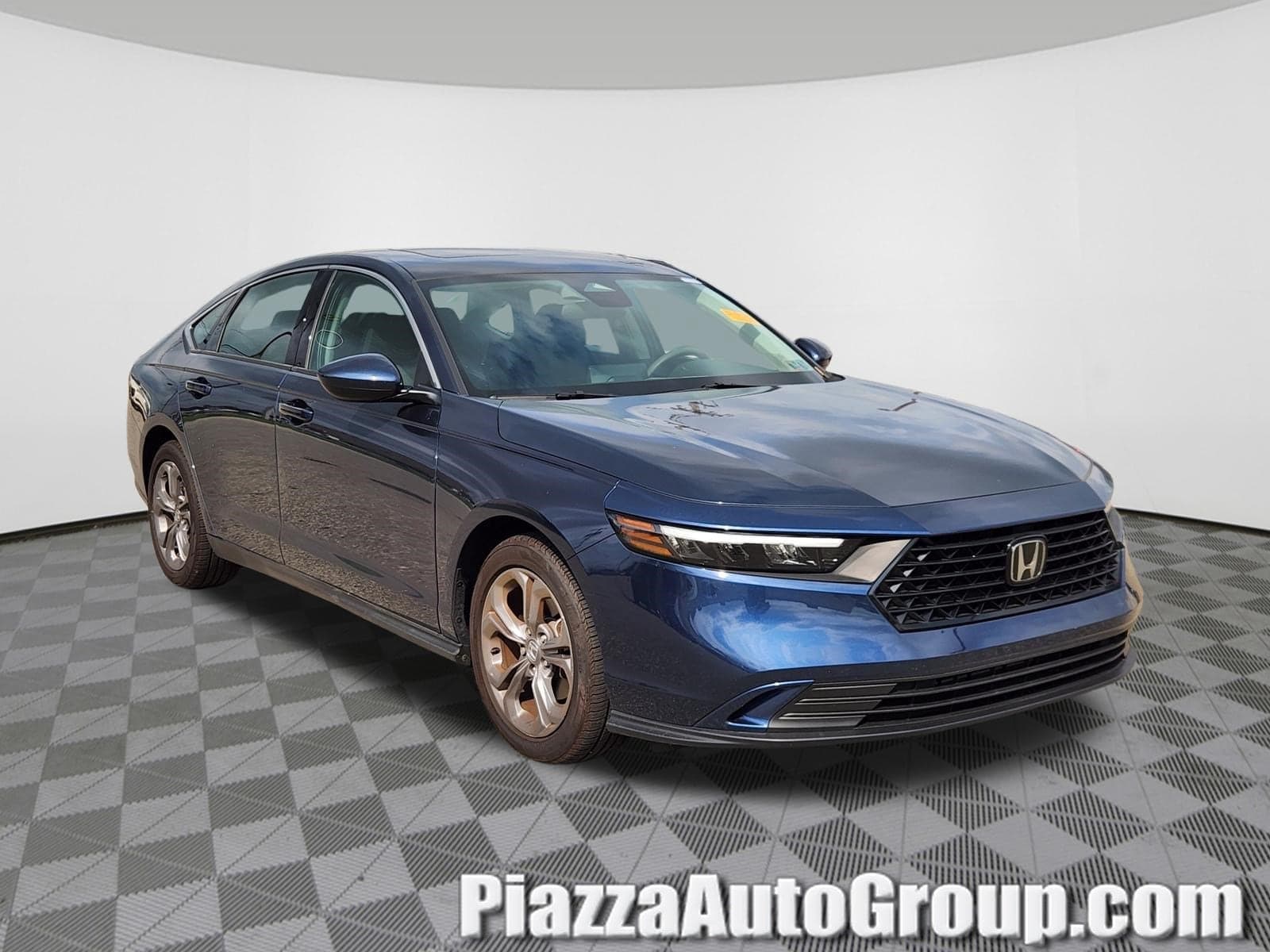 2024 Honda Accord EX — photo 1 of 10