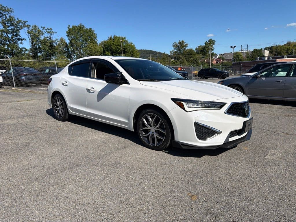 2021 Acura ILX w/Premium Package — photo 1 of 8
