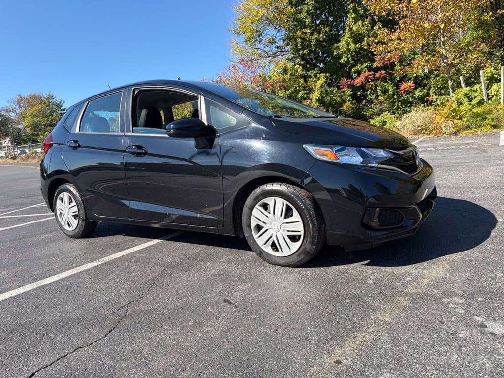2019 Honda Fit LX — photo 1 of 9