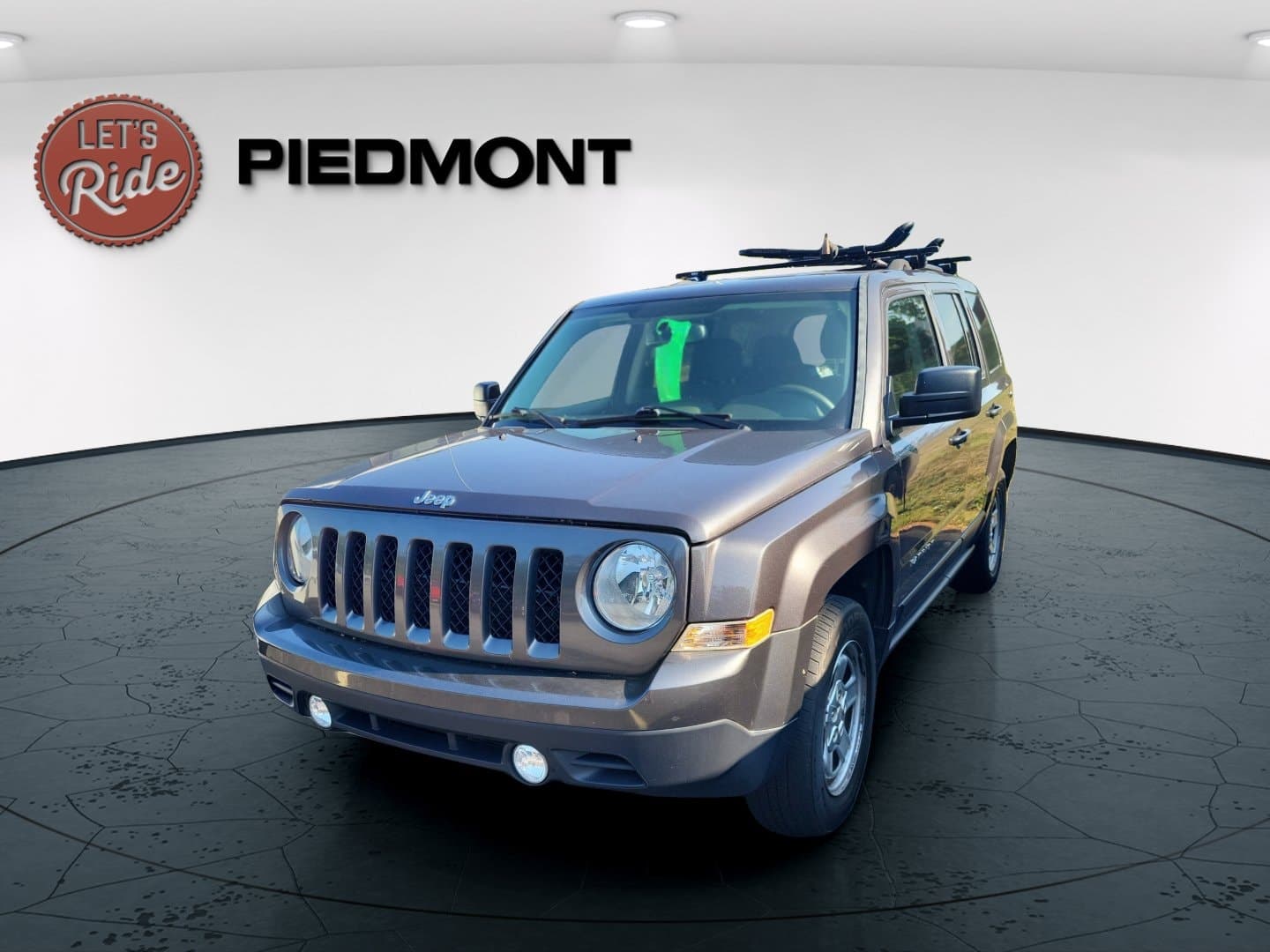2016 Jeep Patriot Sport — photo 1 of 3