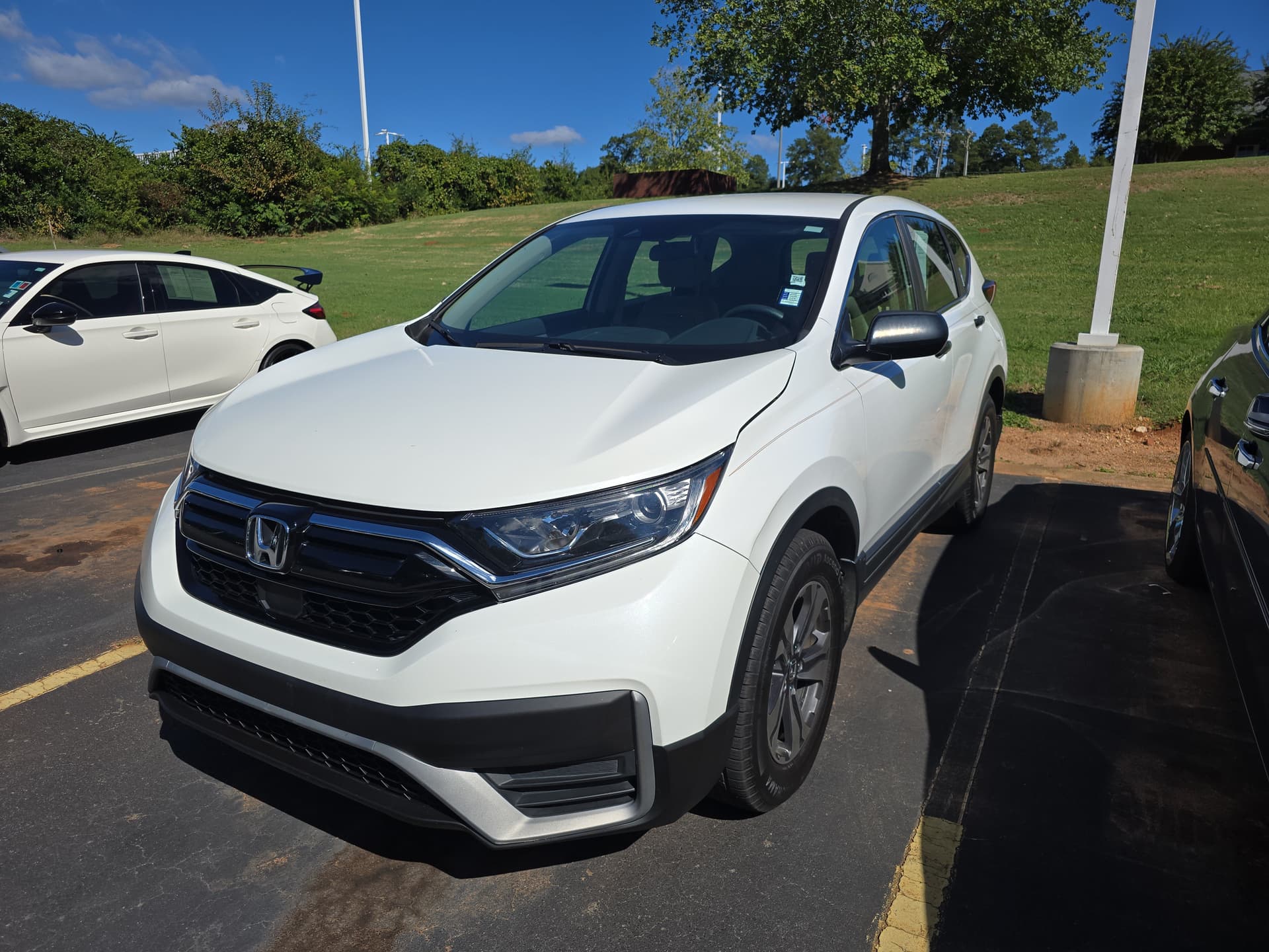 2020 Honda CR-V LX — photo 1 of 3