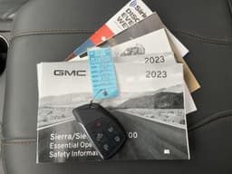 Extra Photo
