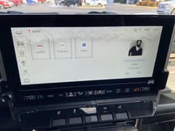 Extra Photo