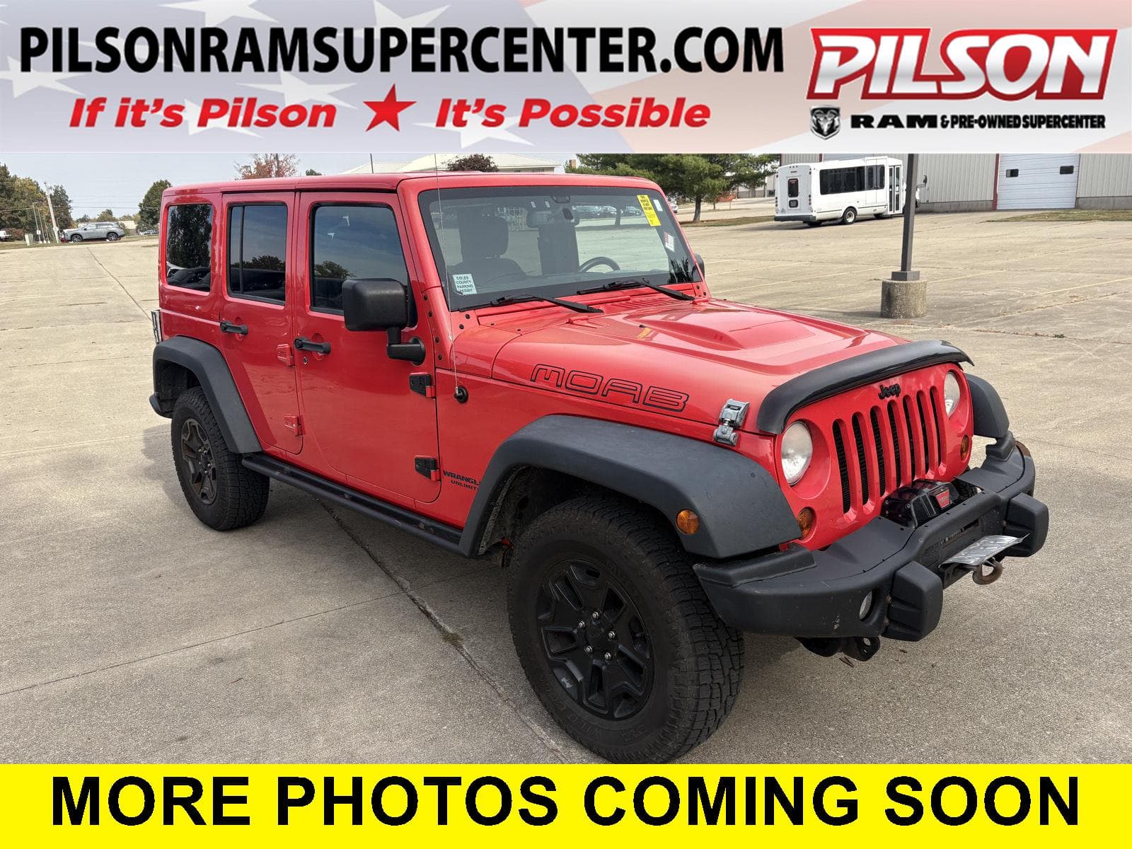 2013 Jeep Wrangler Unlimited Moab — photo 1 of 11