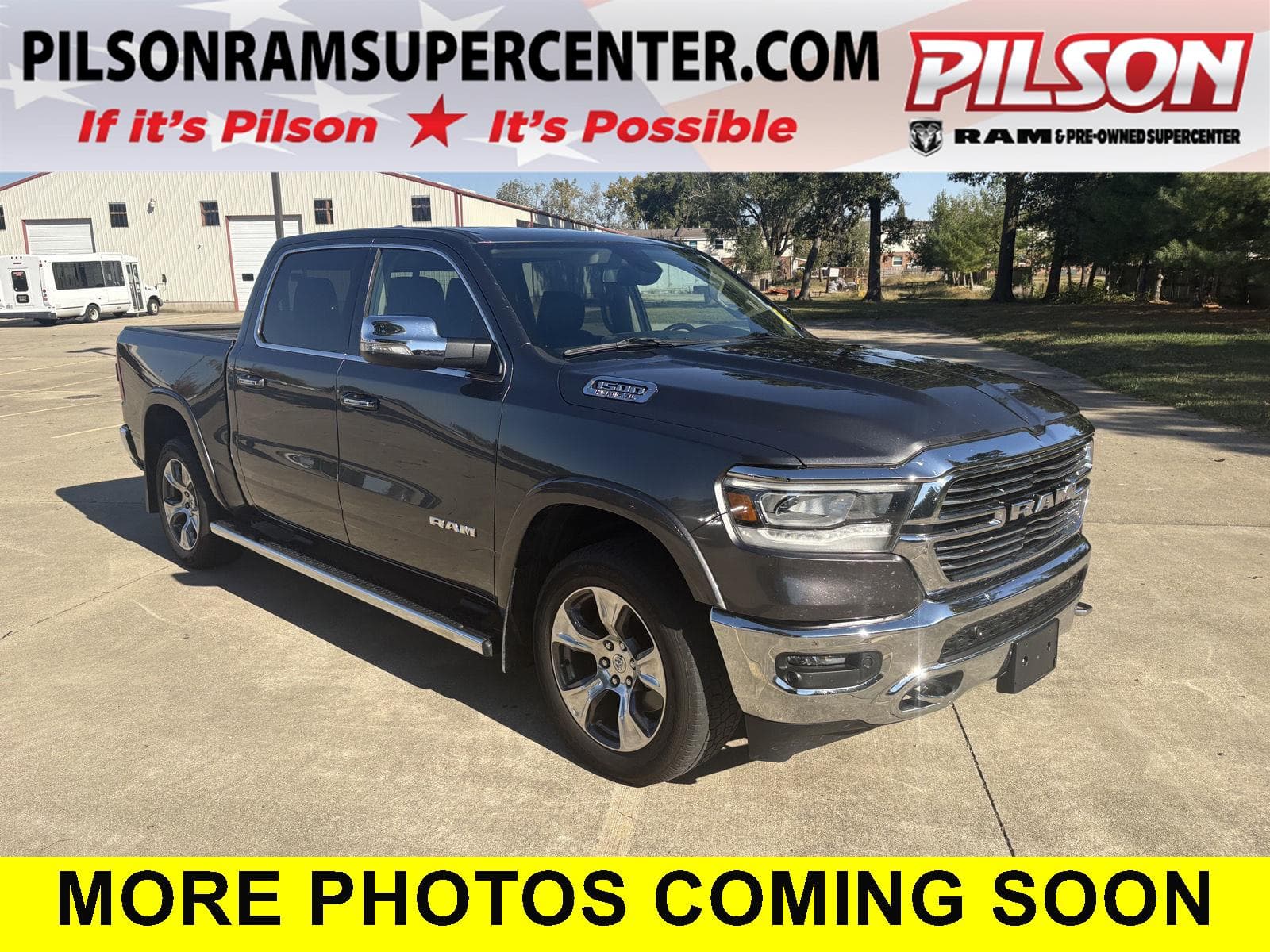 2020 RAM 1500 Laramie — photo 1 of 9