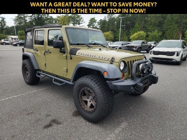 2013 Jeep Wrangler Unlimited Rubicon — photo 1 of 28