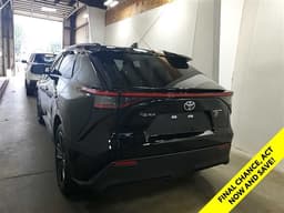 Extra Photo