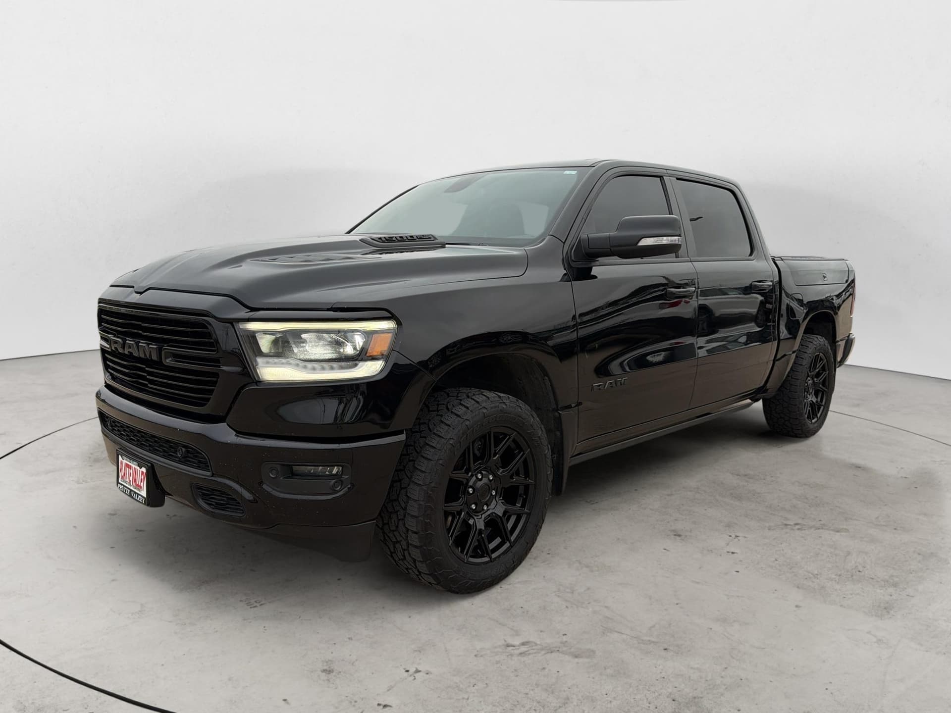 2019 RAM 1500 Rebel — photo 1 of 12