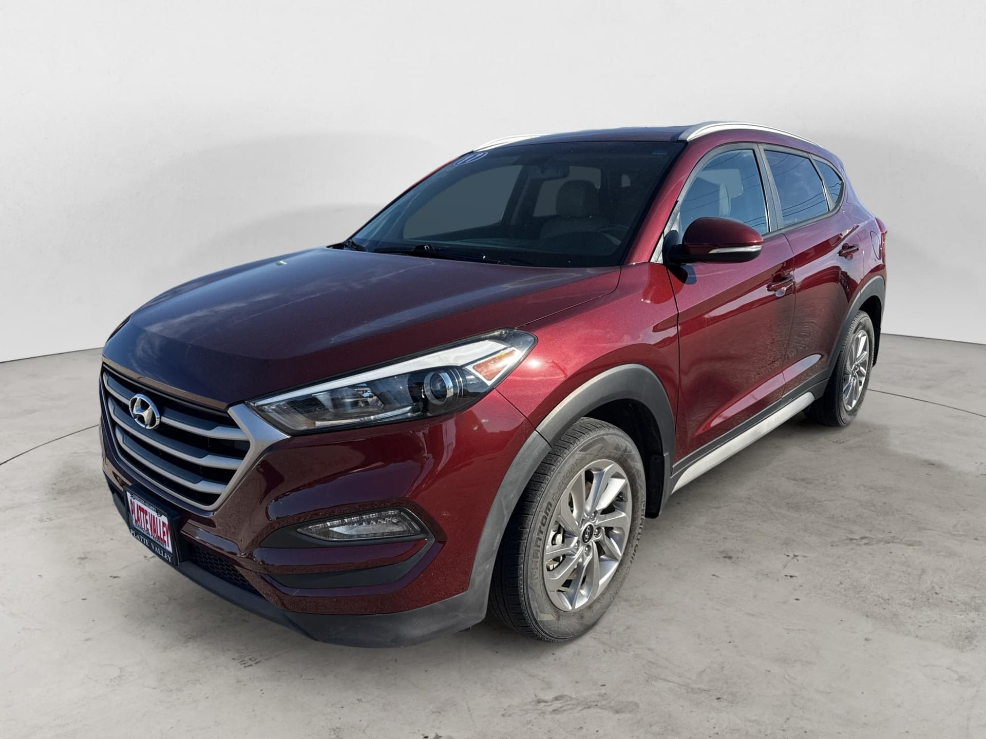 2017 Hyundai Tucson SE — photo 1 of 16