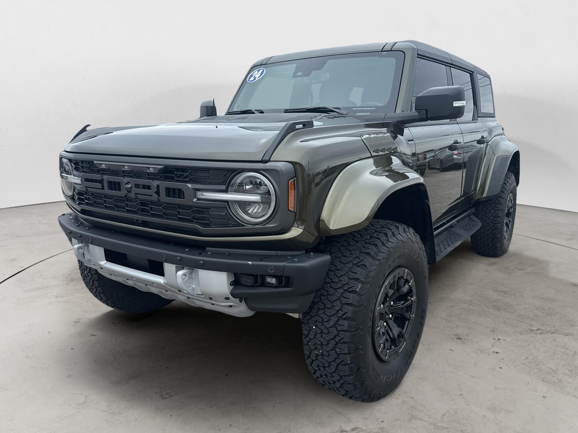 2024 Ford Bronco Raptor — photo 1 of 15