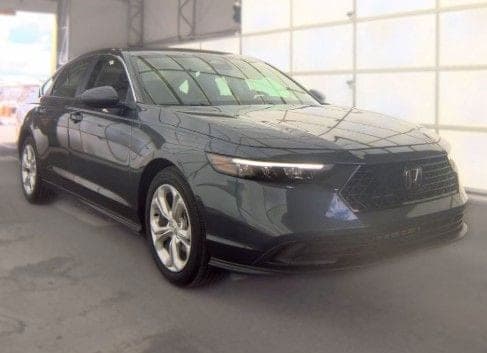 2025 Honda Accord Sedan LX — photo 1 of 8
