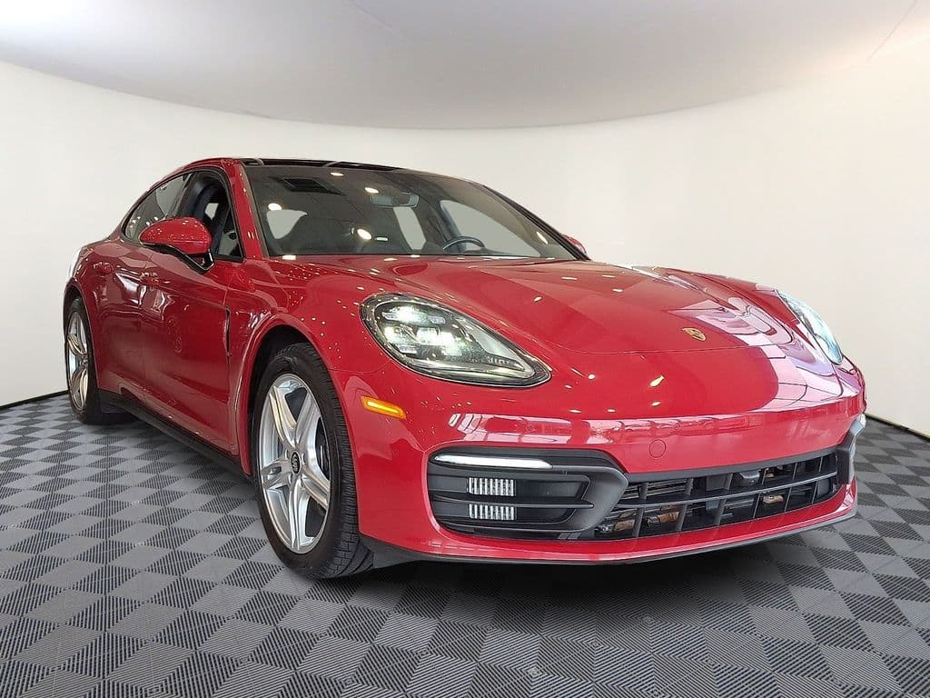 2022 Porsche Panamera 4 — photo 1 of 46