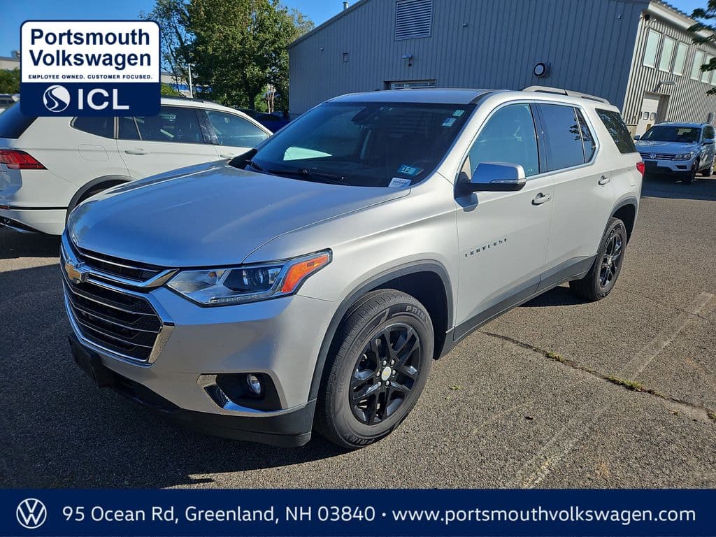 2021 Chevrolet Traverse LT Cloth — photo 1 of 4