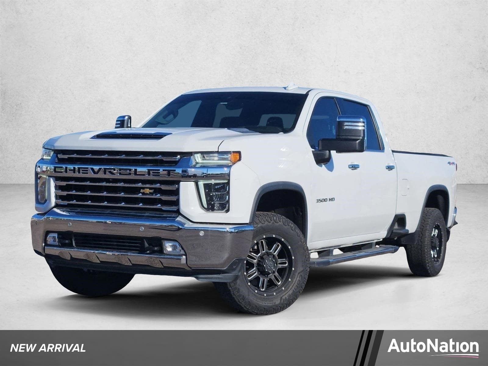 2021 Chevrolet Silverado 3500HD LTZ — photo 1 of 17