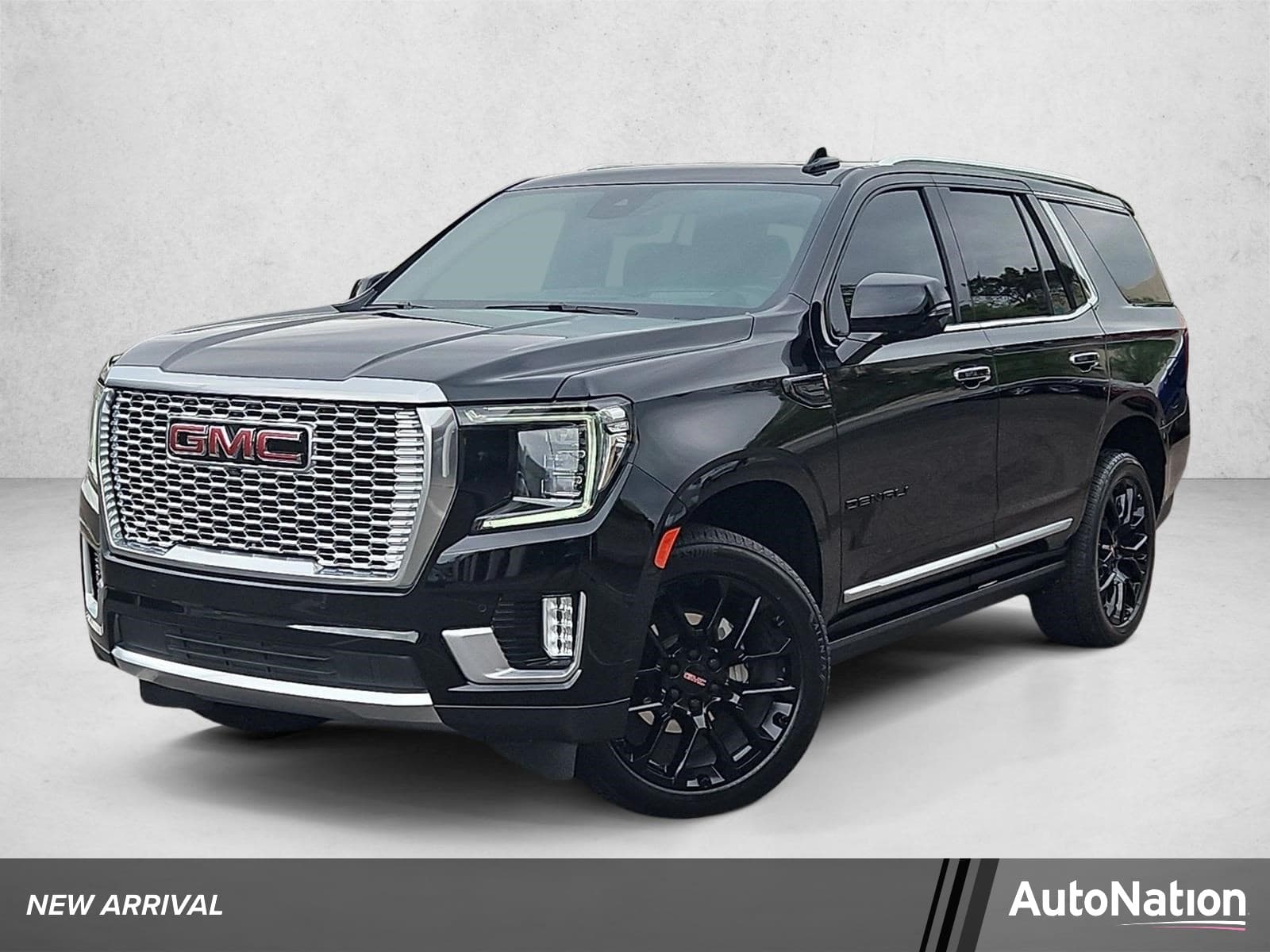 2024 GMC Yukon Denali — photo 1 of 27