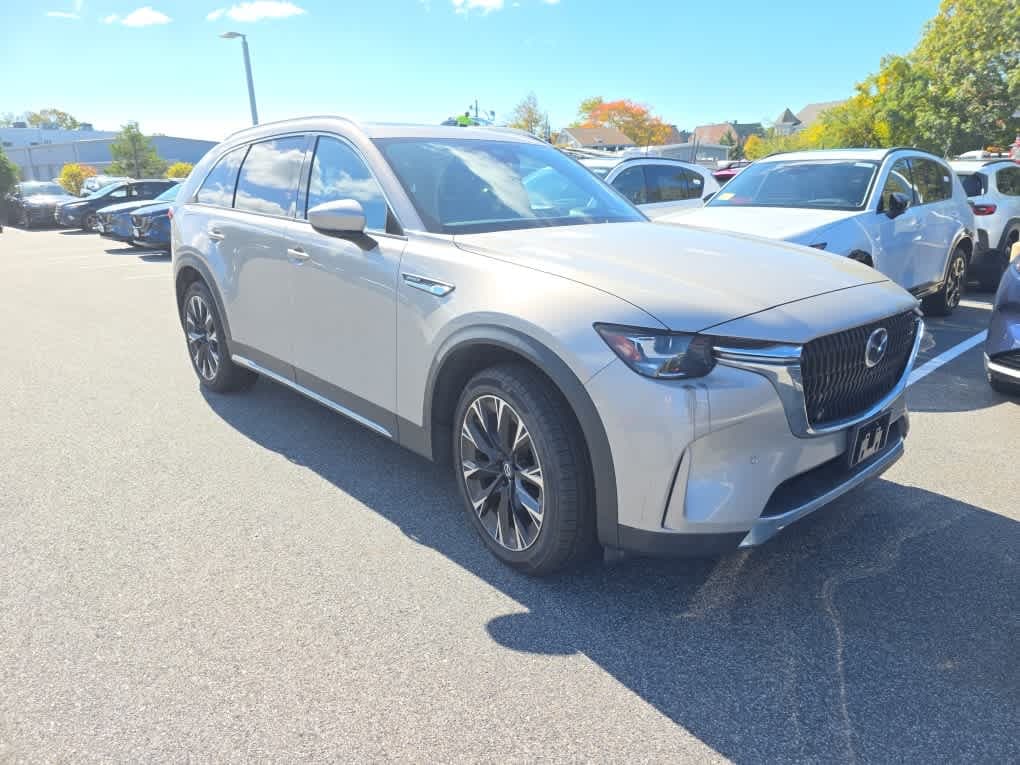 2024 Mazda CX-50 2.5 S Preferred Package — photo 1 of 3