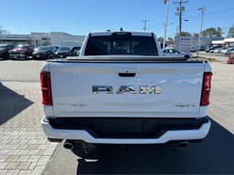 Extra Photo